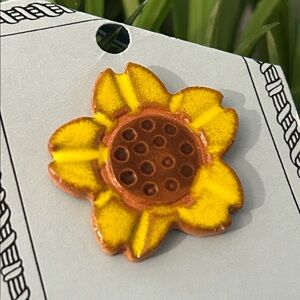 Sunflower Stoneware Clay Pin NEW old stock on original packaging